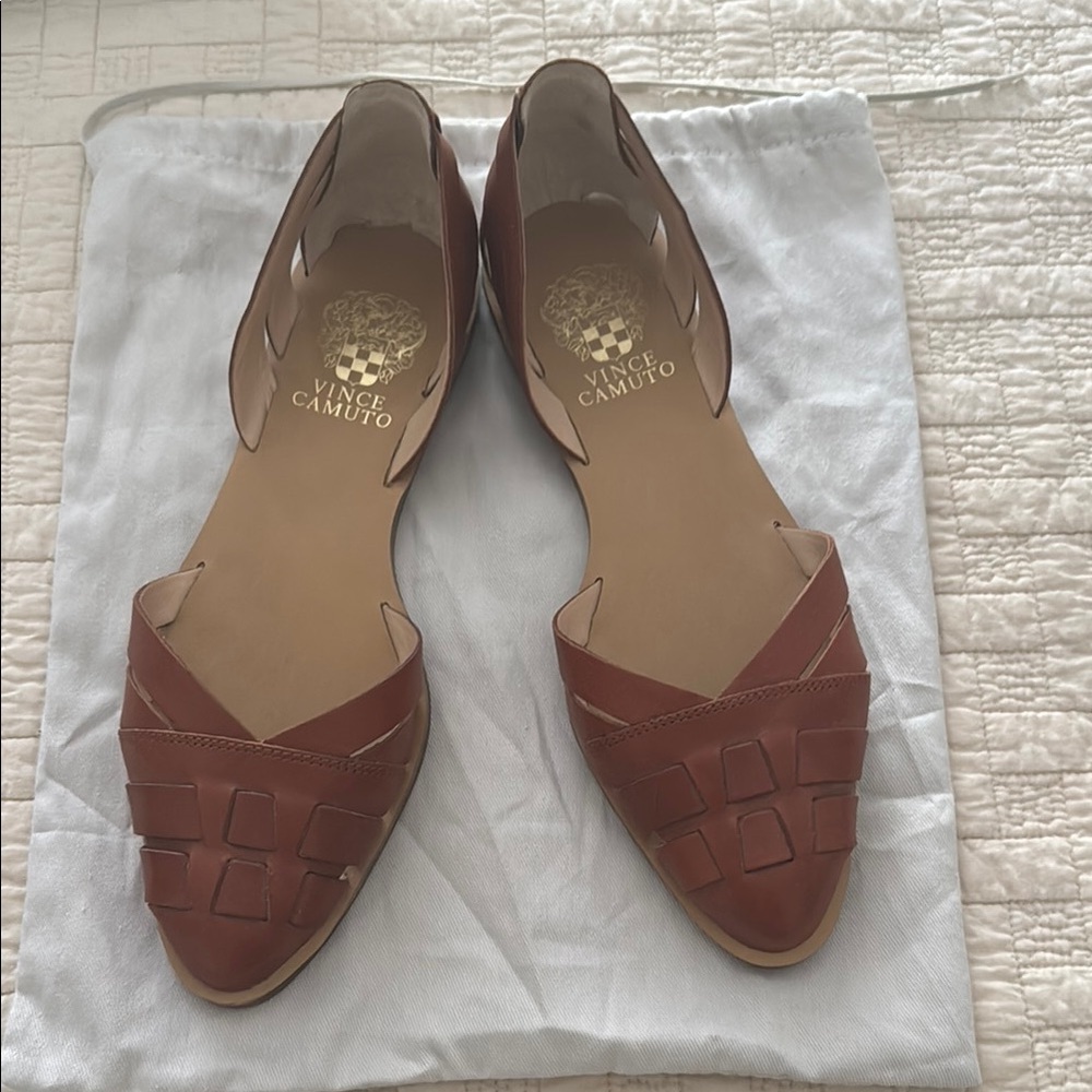 Vince Camuto Women's Brown Flats